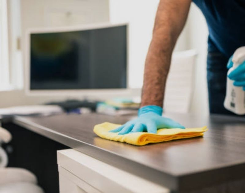 How to Reduce Dust in Office Spaces